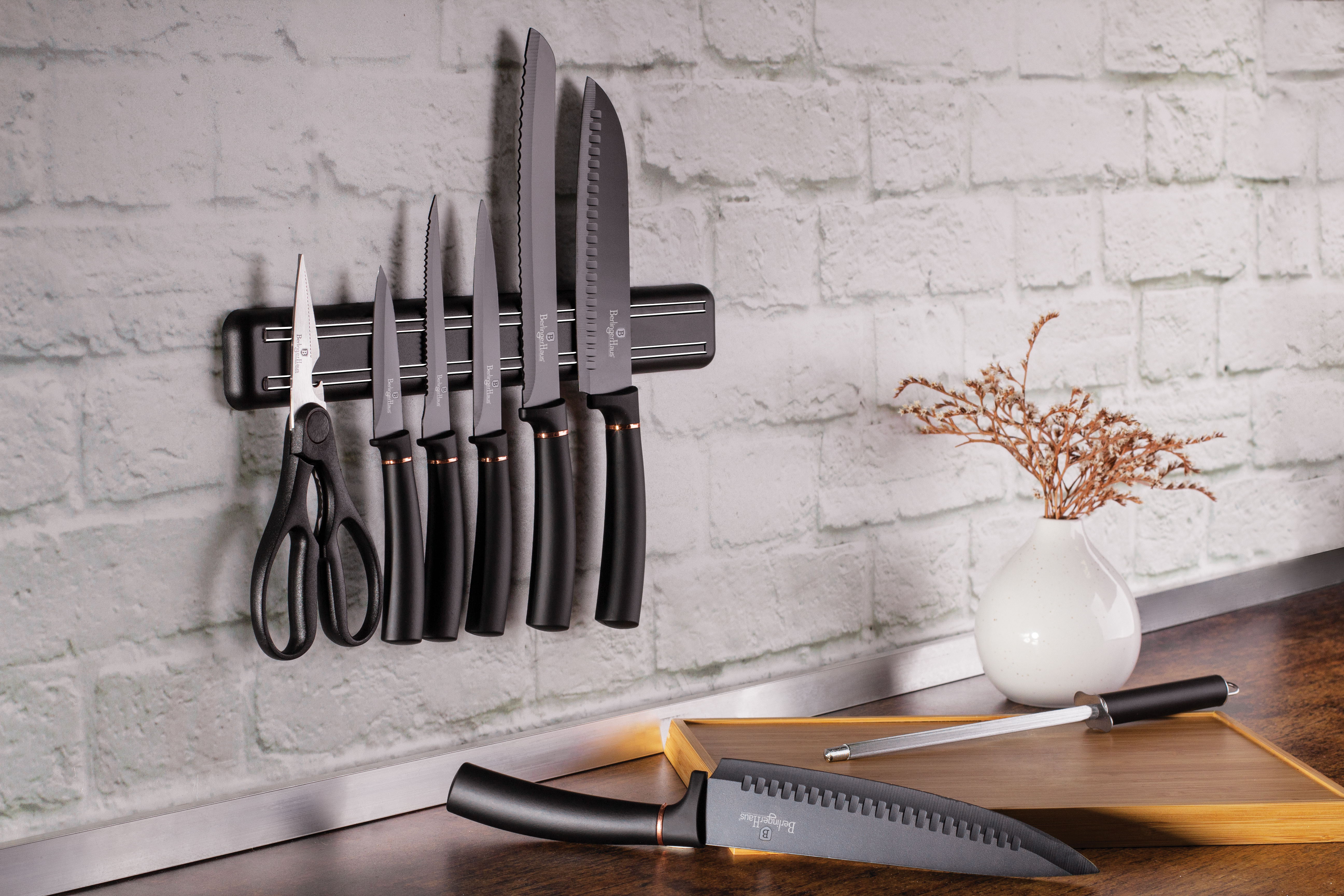 BH-2504_lifestyle_jt