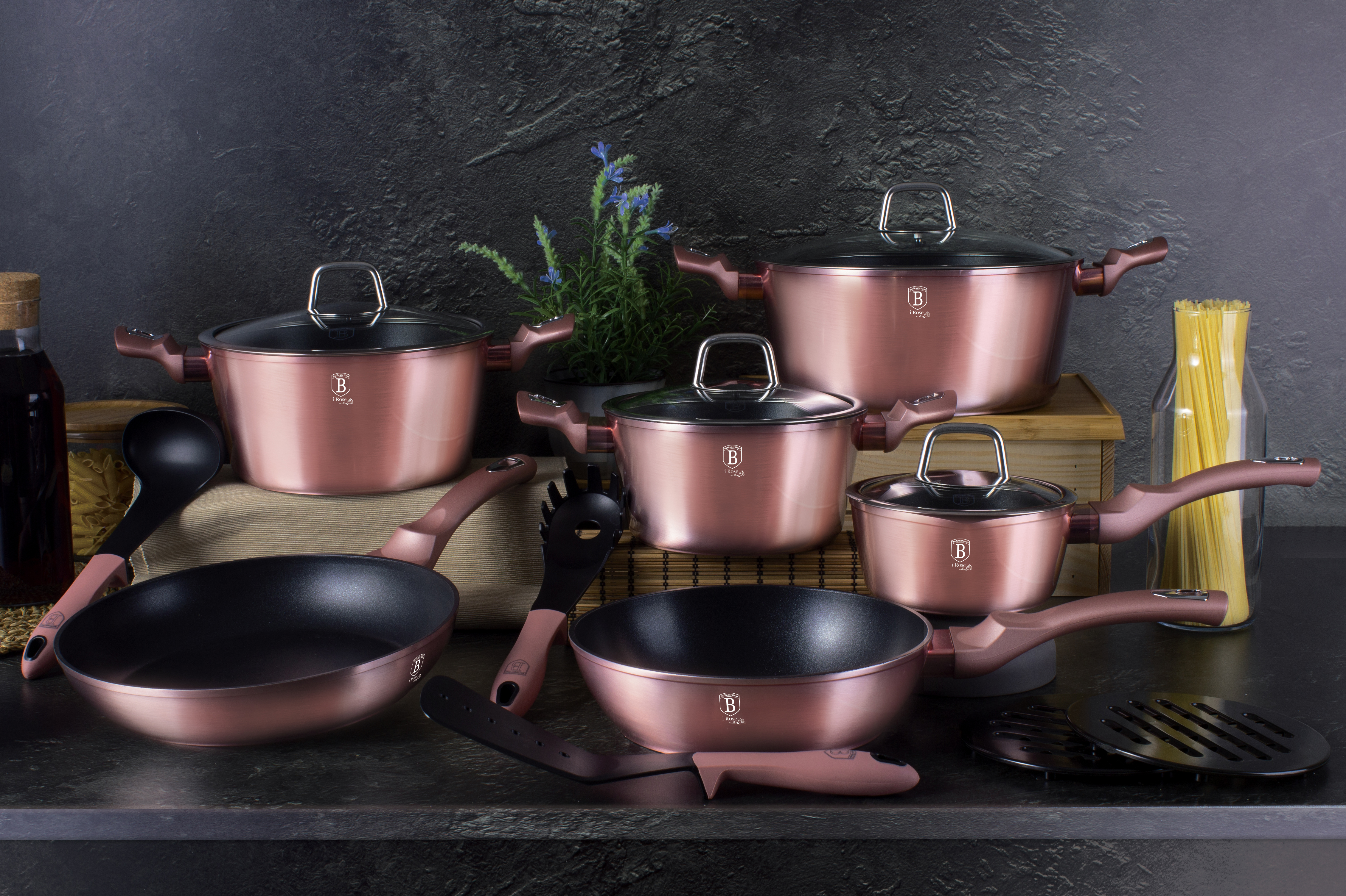 BH-6045_lifestyle_jt_1