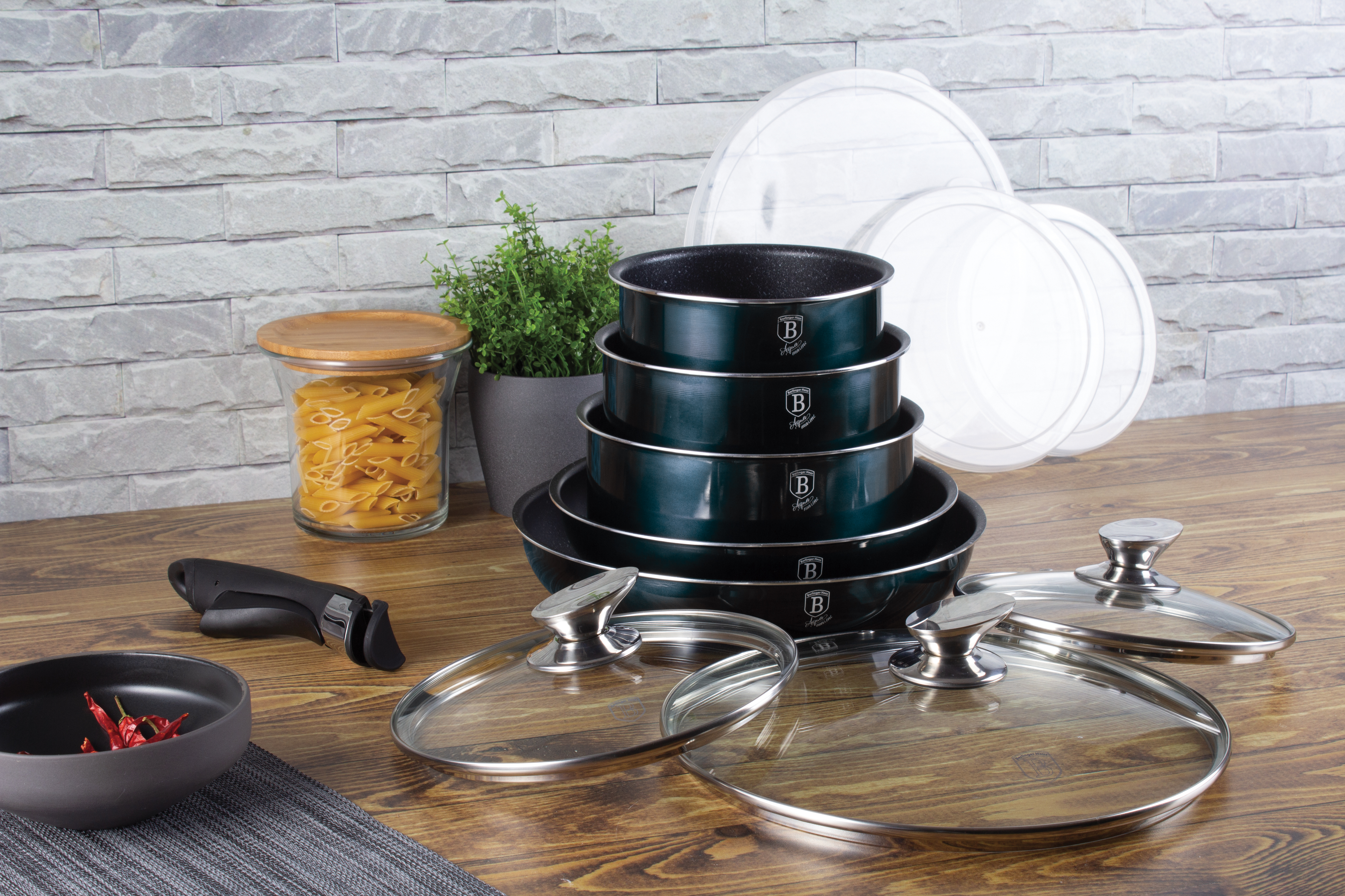 BH-6101_lifestyle_jt_1