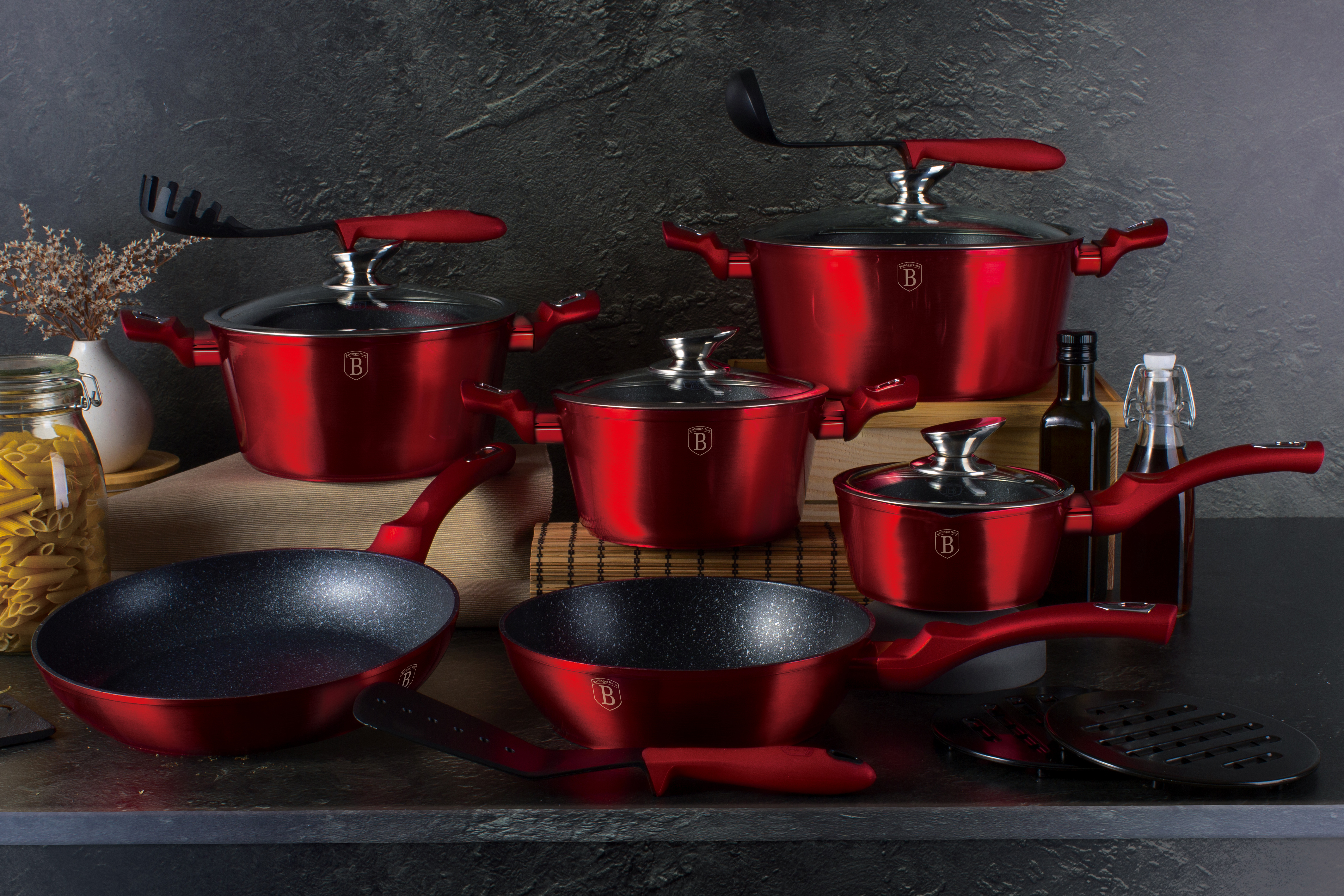 BH-6190_lifestyle_jt_01